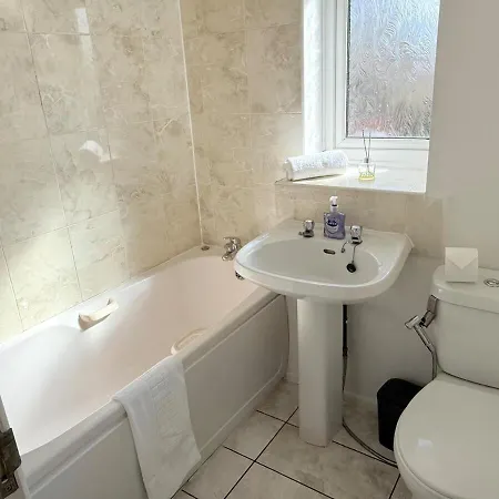 Winsbury Way 3 Bedroom Long Будинок відпочинку