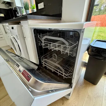 Winsbury Way 3 Bedroom Long