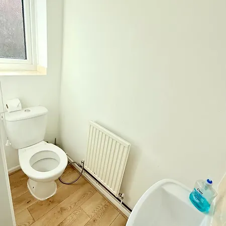 Winsbury Way 3 Bedroom Long Nyaraló *