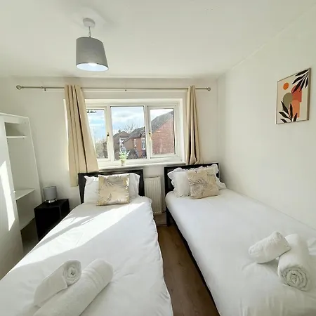 Nyaraló Winsbury Way 3 Bedroom Long Bristol