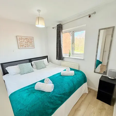 Nyaraló Winsbury Way 3 Bedroom Long Bristol