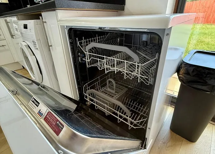 Winsbury Way 3 Bedroom Long